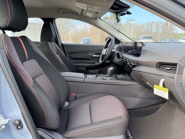 New 2026 Nissan Sentra SR w/ Floor Mat Package FWD image 10