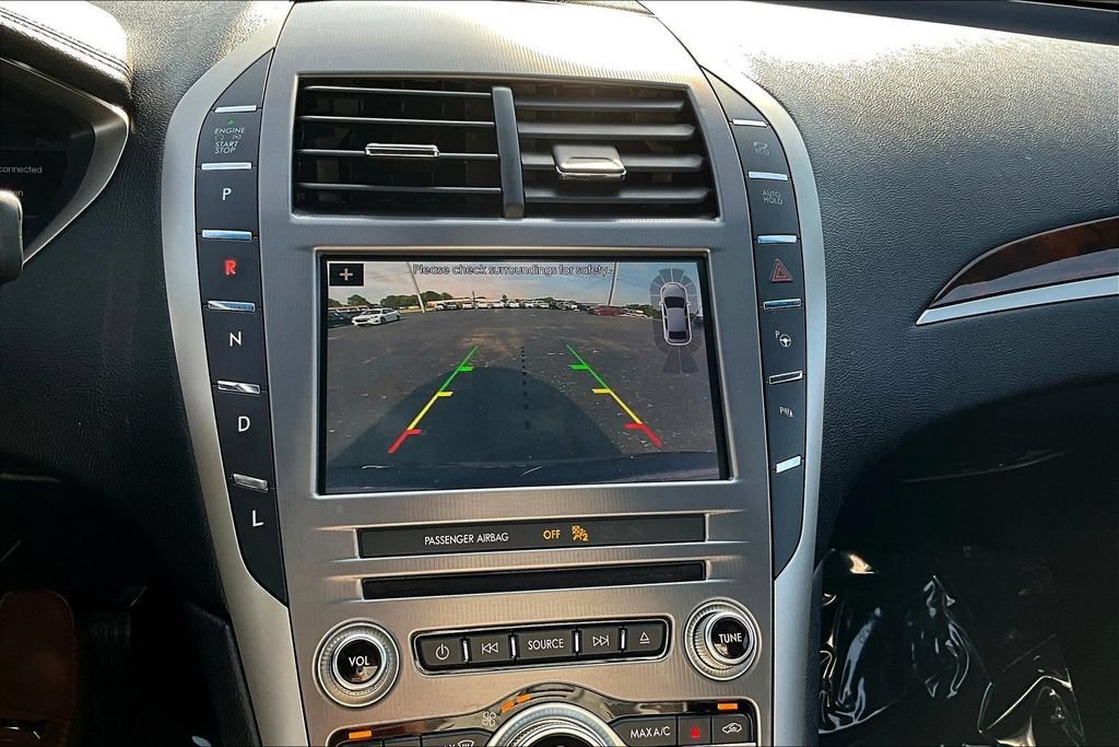 Used 2018 Lincoln MKZ Reserve FWD image 16
