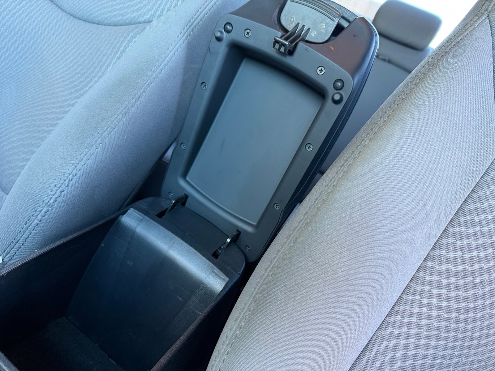 Used 2015 Hyundai Elantra SE w/ Option Group 02 image 15