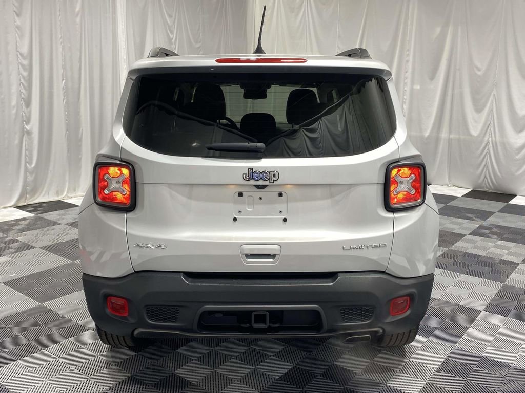 Used 2021 Jeep Renegade Limited w/ Trailer Tow Group AWD/4WD image 3