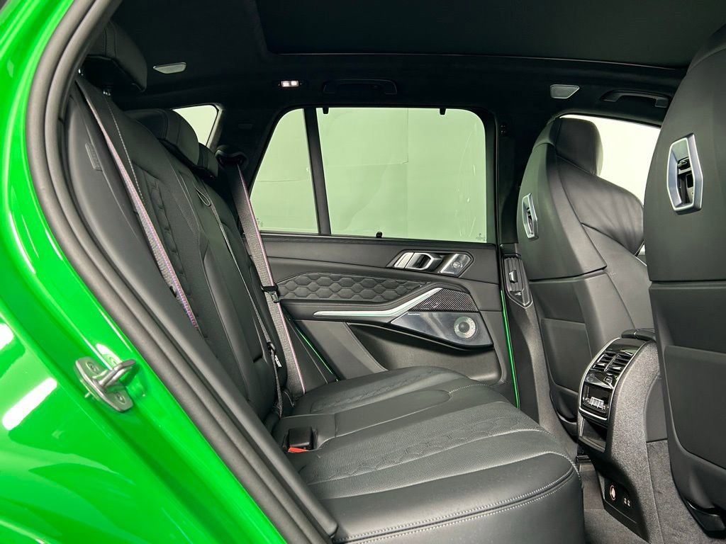 Used 2025 BMW X5 M Competition w/ Executive Package image 31