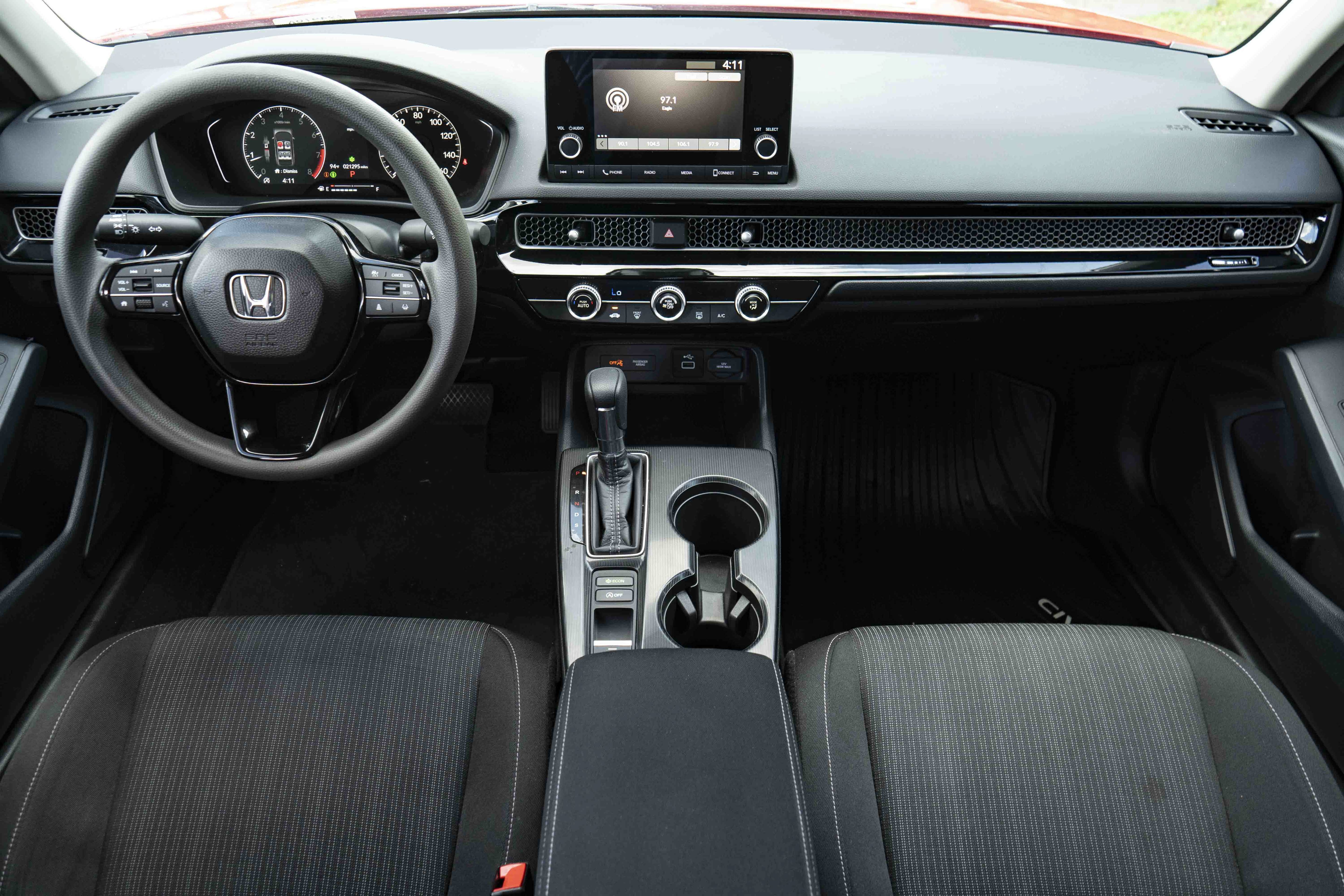 Used 2023 Honda Civic LX image 25