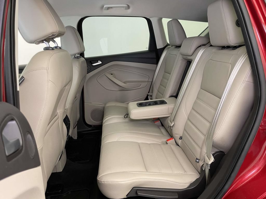 Used 2017 Ford Escape Titanium AWD/4WD image 18