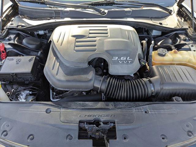 Used 2019 Dodge Charger GT w/ Blacktop Package image 21