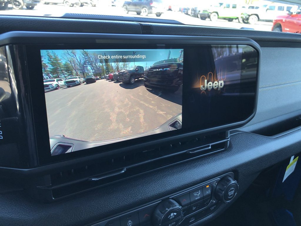 New 2026 Jeep Gladiator Sport AWD/4WD image 28