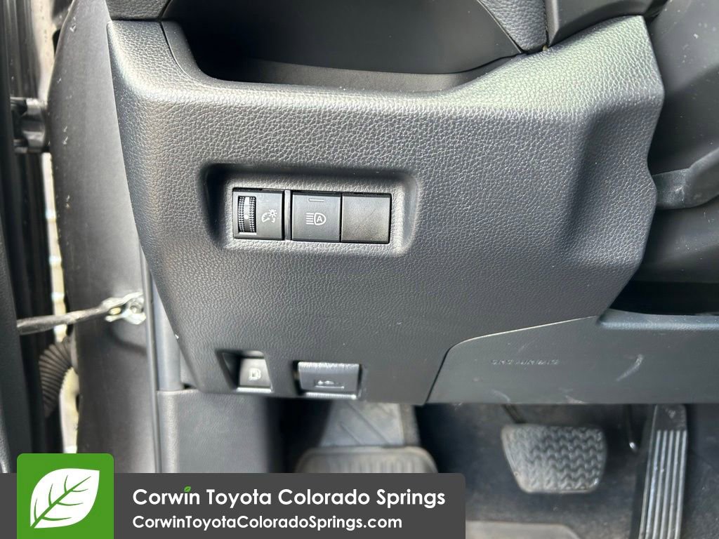 New 2026 Toyota Tundra Limited AWD/4WD image 24