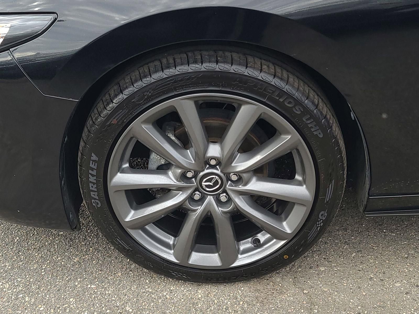 Used 2023 MAZDA MAZDA3 s image 32