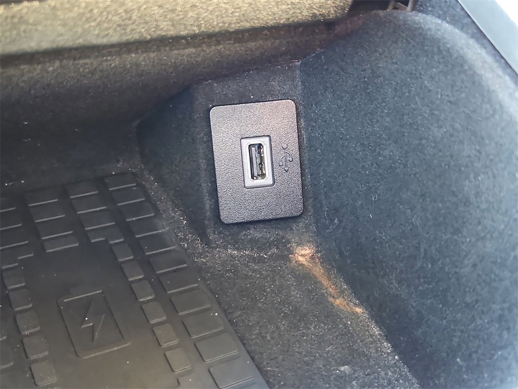 Used 2020 Lincoln Nautilus Reserve image 19