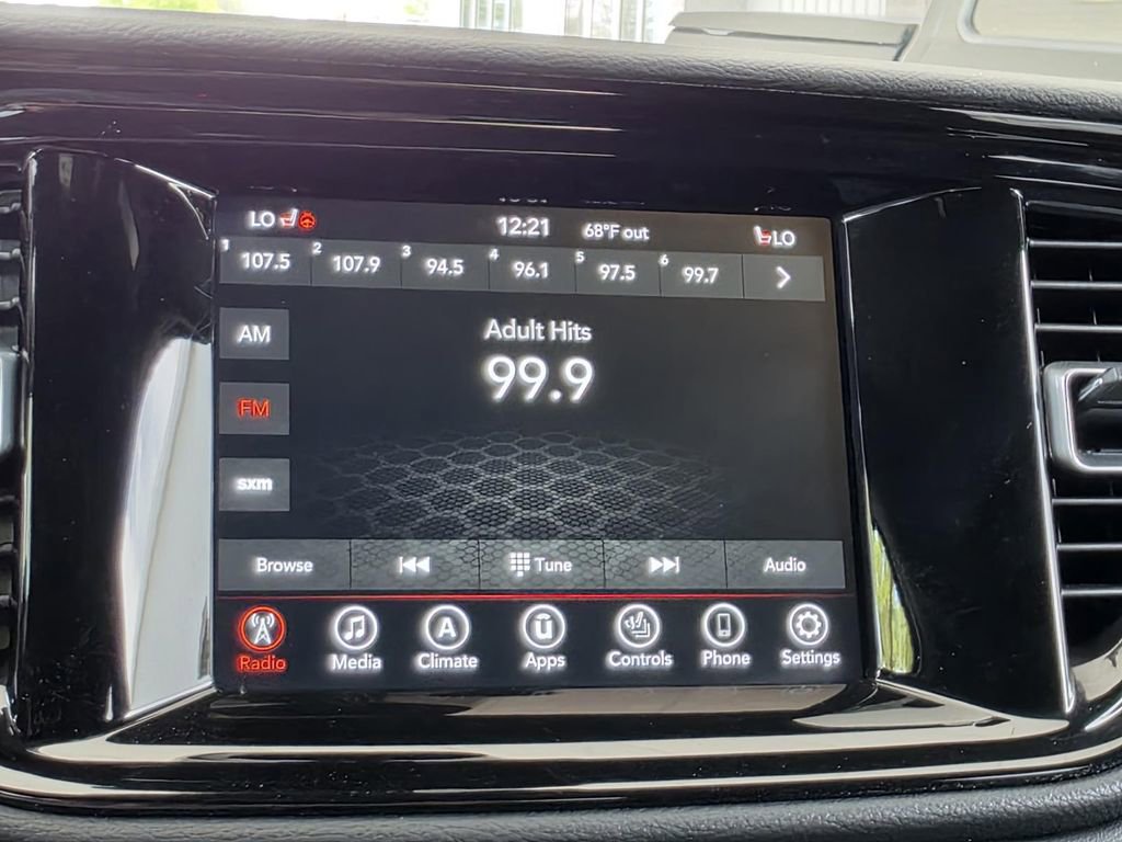 Used 2023 Dodge Durango SXT RWD image 19