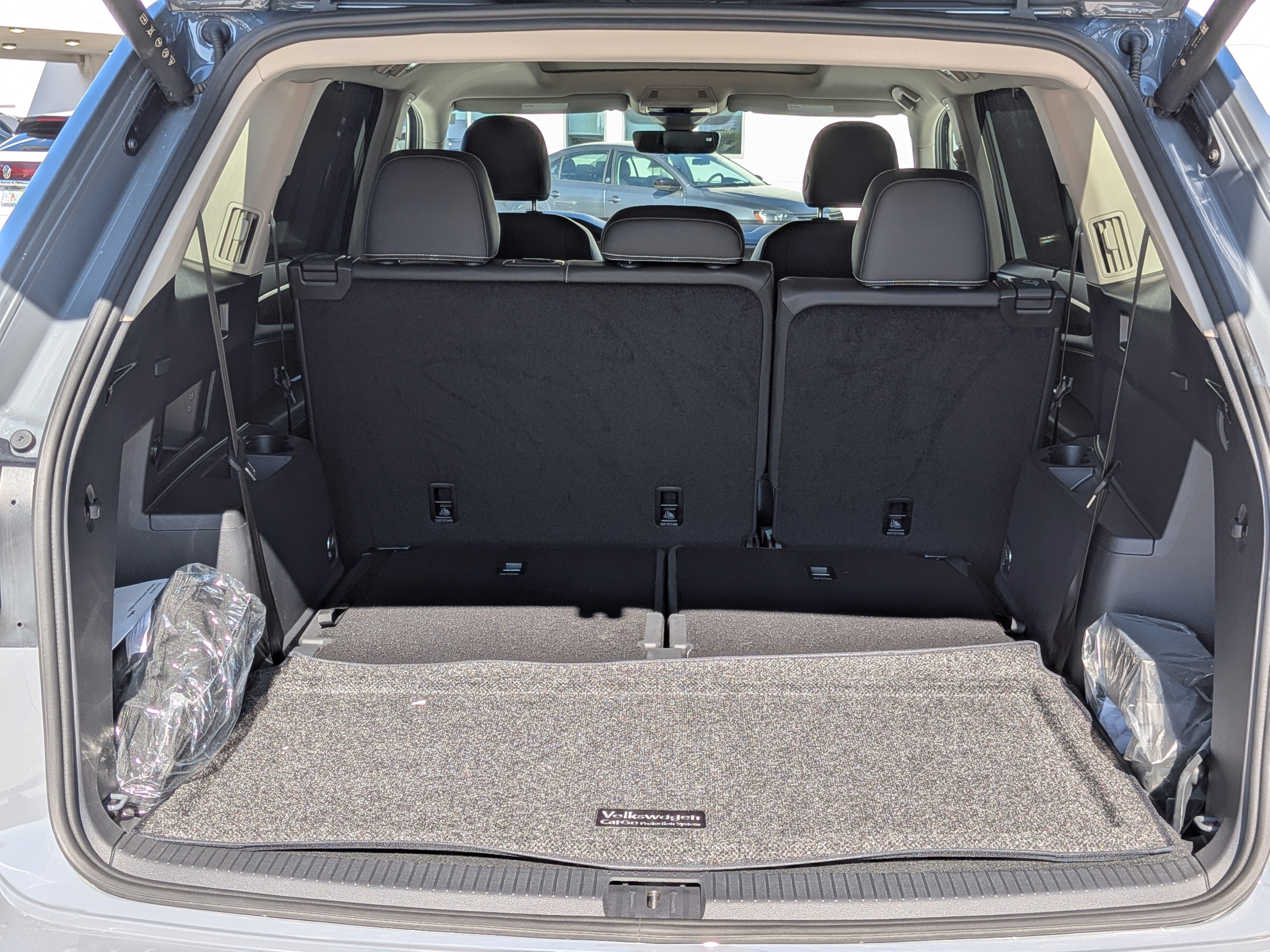 Used 2026 Volkswagen Atlas SE FWD image 12