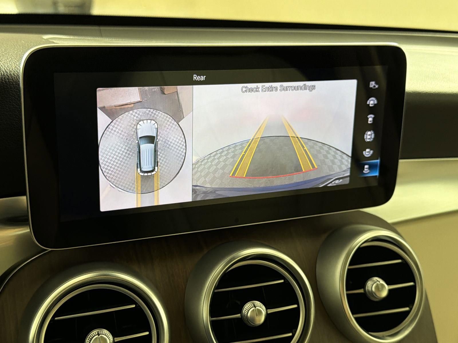 Used 2022 Mercedes-Benz GLC 300 image 17