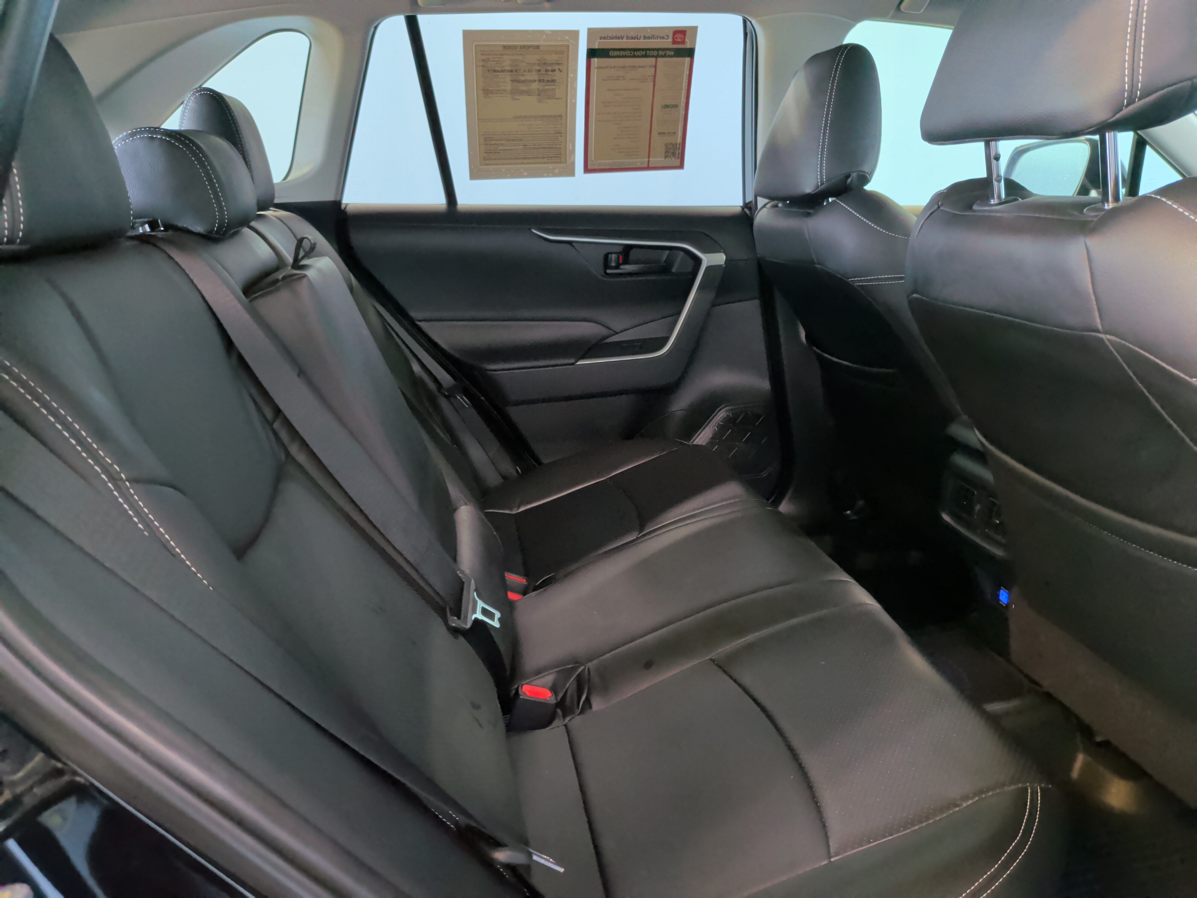Certified 2025 Toyota RAV4 LE AWD/4WD image 33