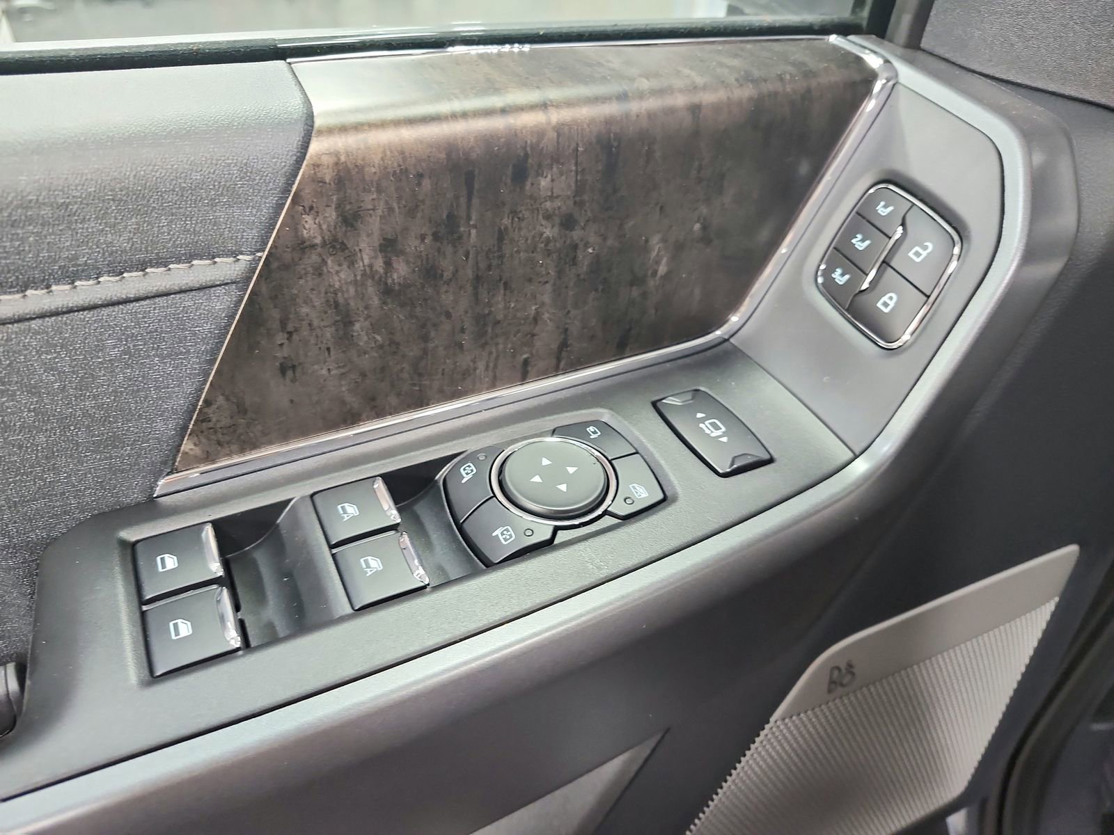 New 2026 Ford F250 Lariat image 37