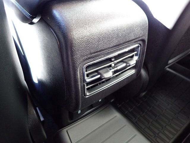 Certified 2023 Lincoln Corsair AWD w/ Equipment Group 101A image 18