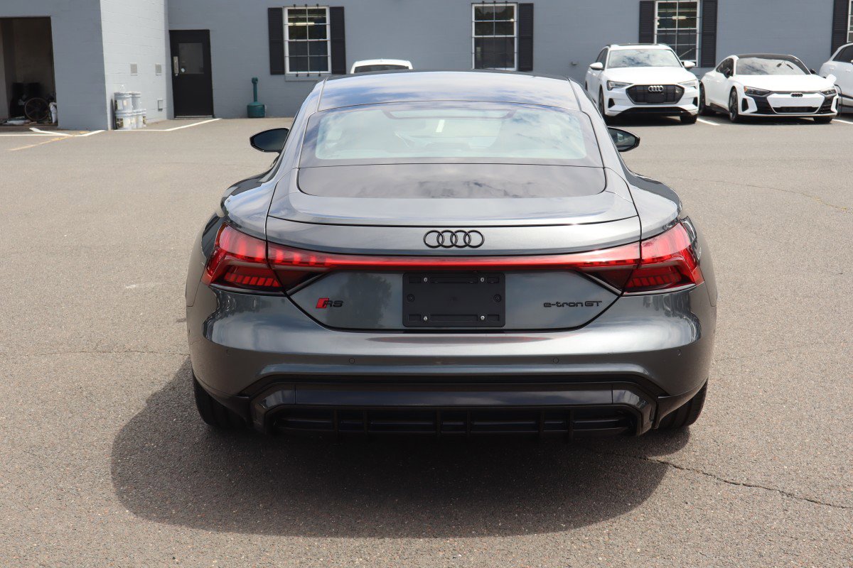 Used 2023 Audi RS e-tron GT w/ Carbon Performance Package AWD/4WD image 6