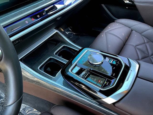 Used 2023 BMW 740i RWD image 20