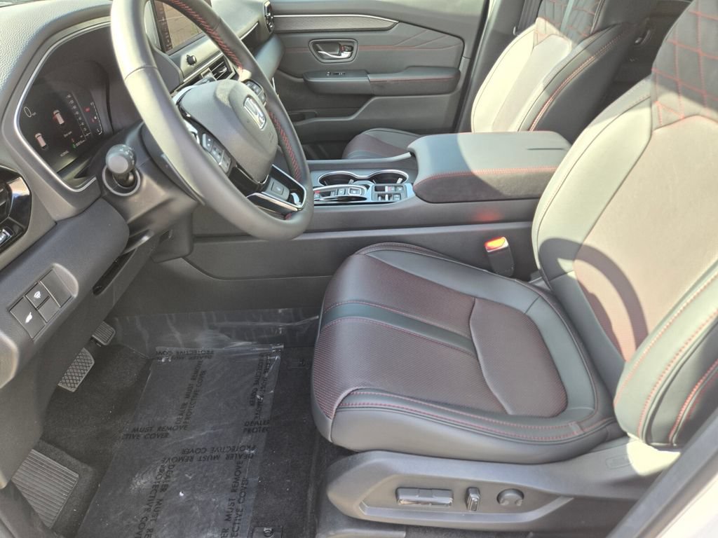 New 2026 Honda Pilot Black Edition image 7