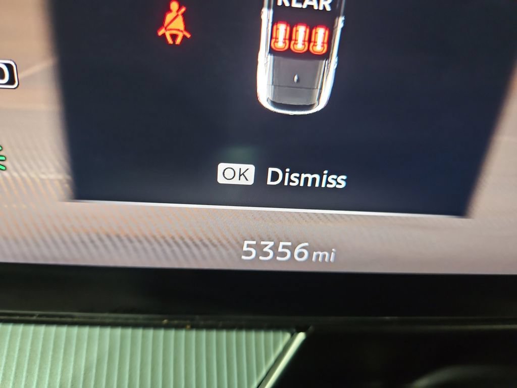 Certified 2025 Nissan Murano SL w/ Cargo Package AWD/4WD image 18