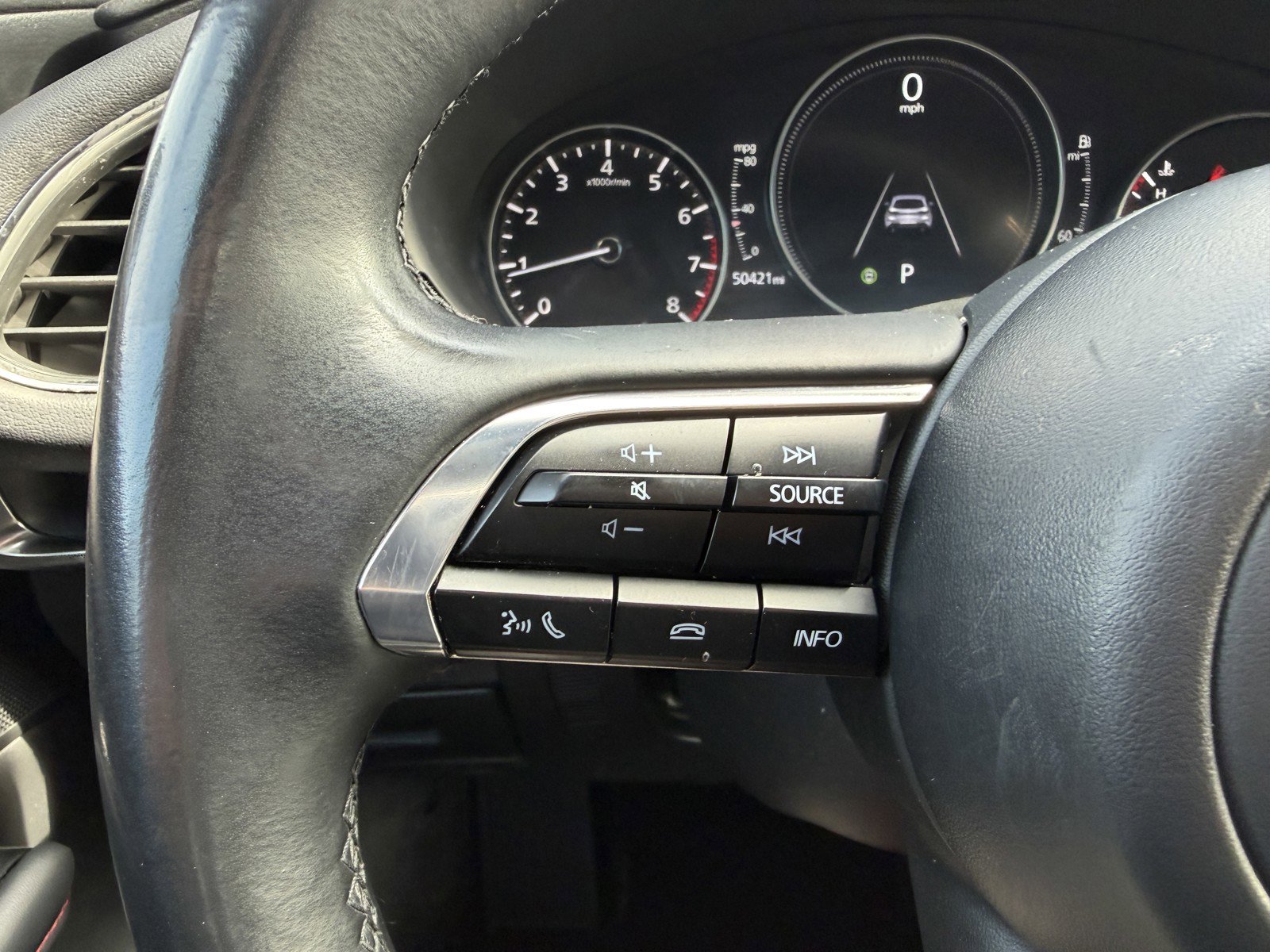 Used 2024 MAZDA MAZDA3 s image 27