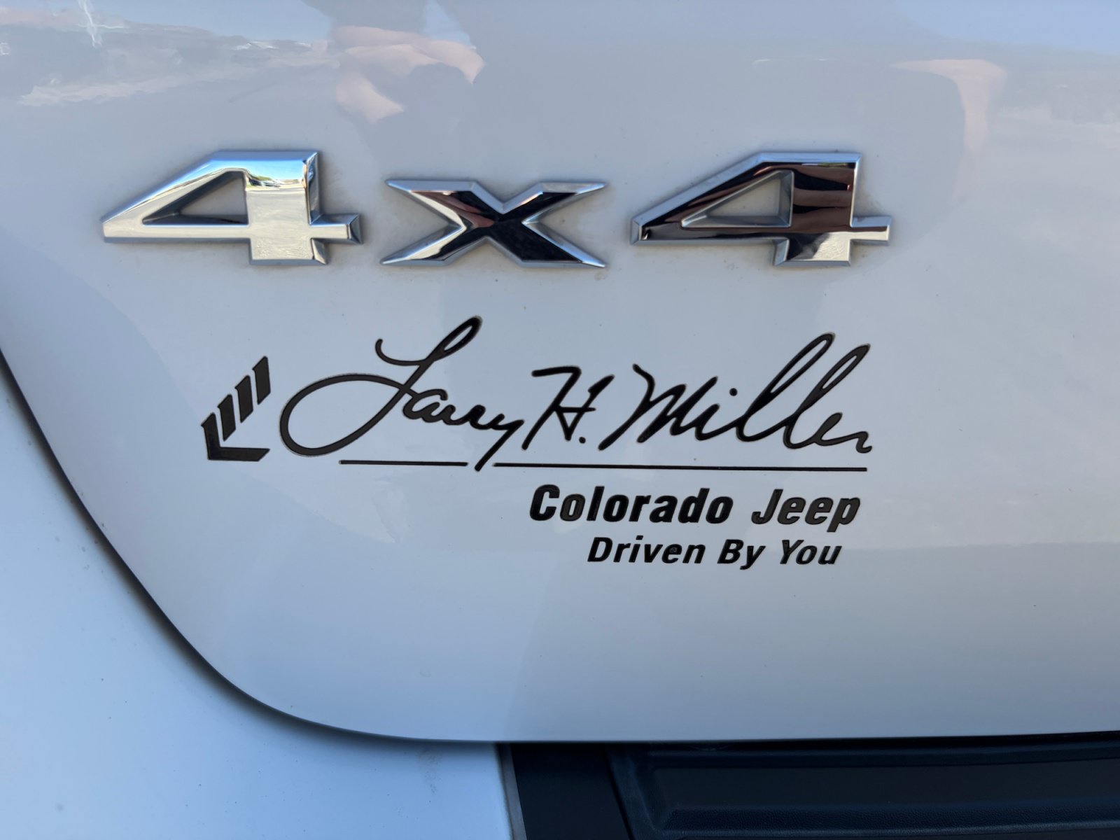 Used 2021 Jeep Grand Cherokee Laredo AWD/4WD image 29