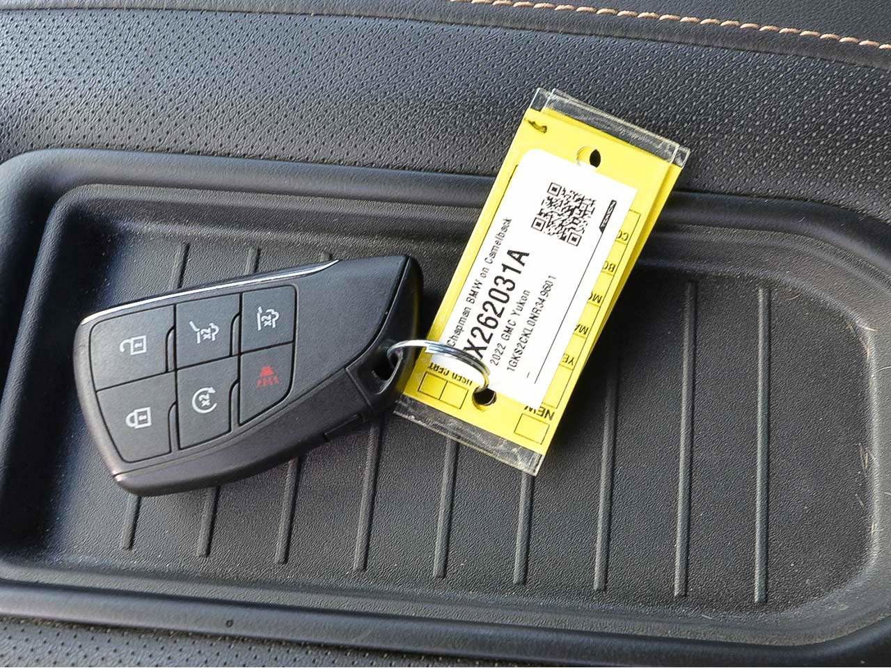 Used 2022 GMC Yukon AT4 image 18