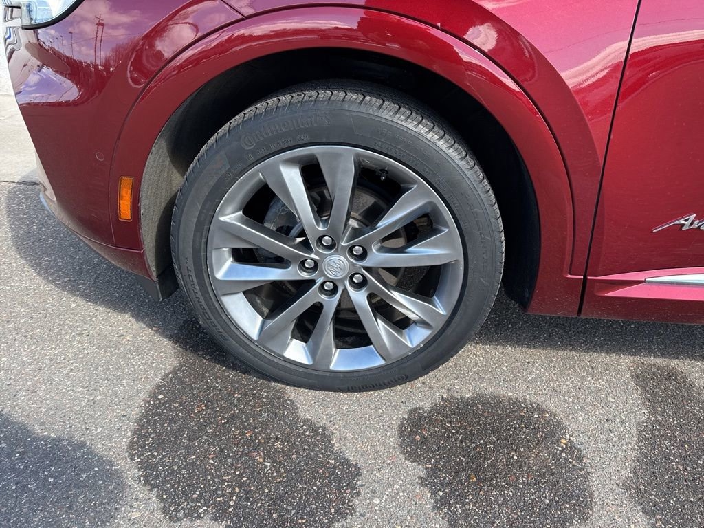 Used 2021 Buick Envision Avenir w/ Technology Package II image 5