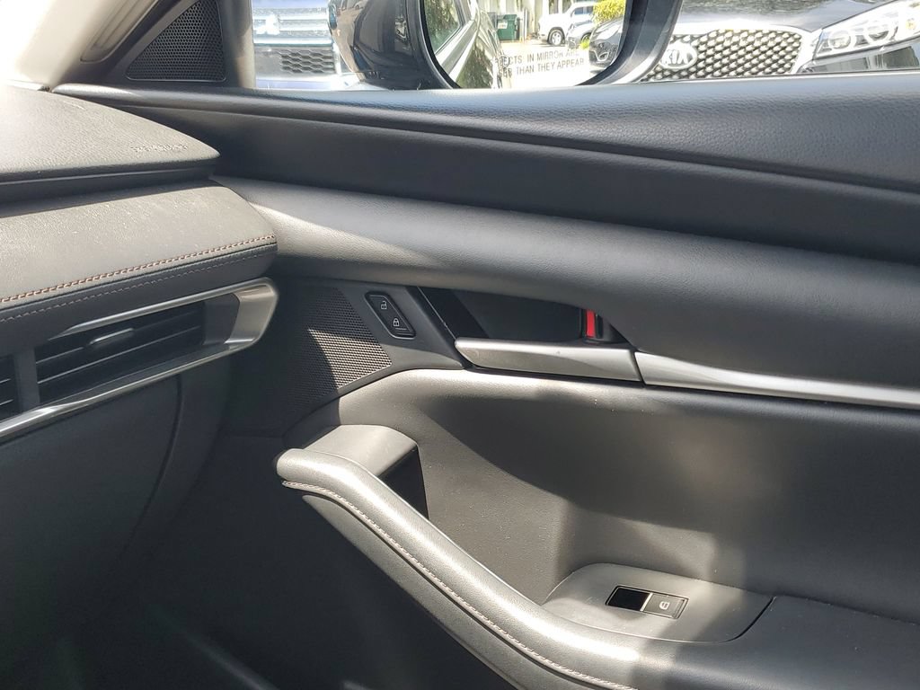 Used 2021 MAZDA MAZDA3 s FWD image 28