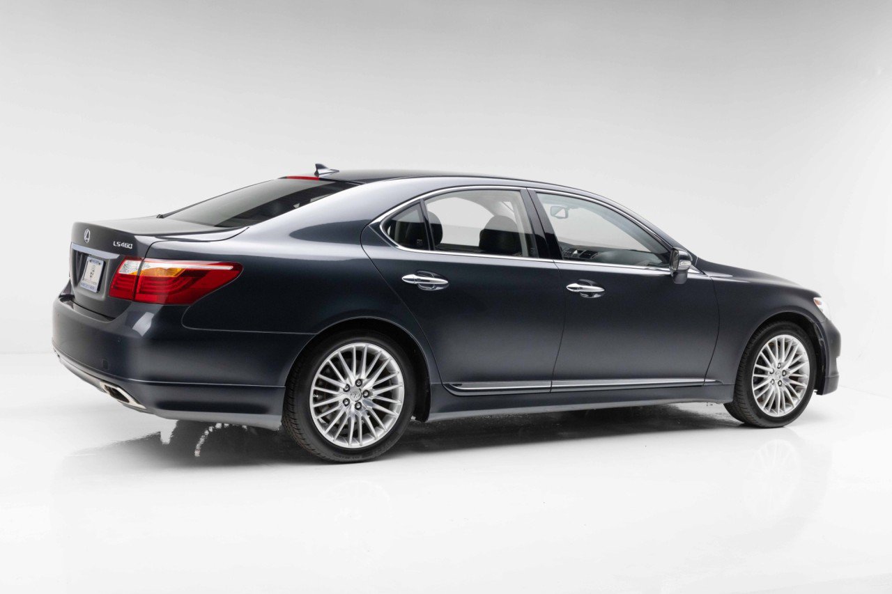 Used 2011 Lexus LS 460 w/ Sport Pkg RWD image 17