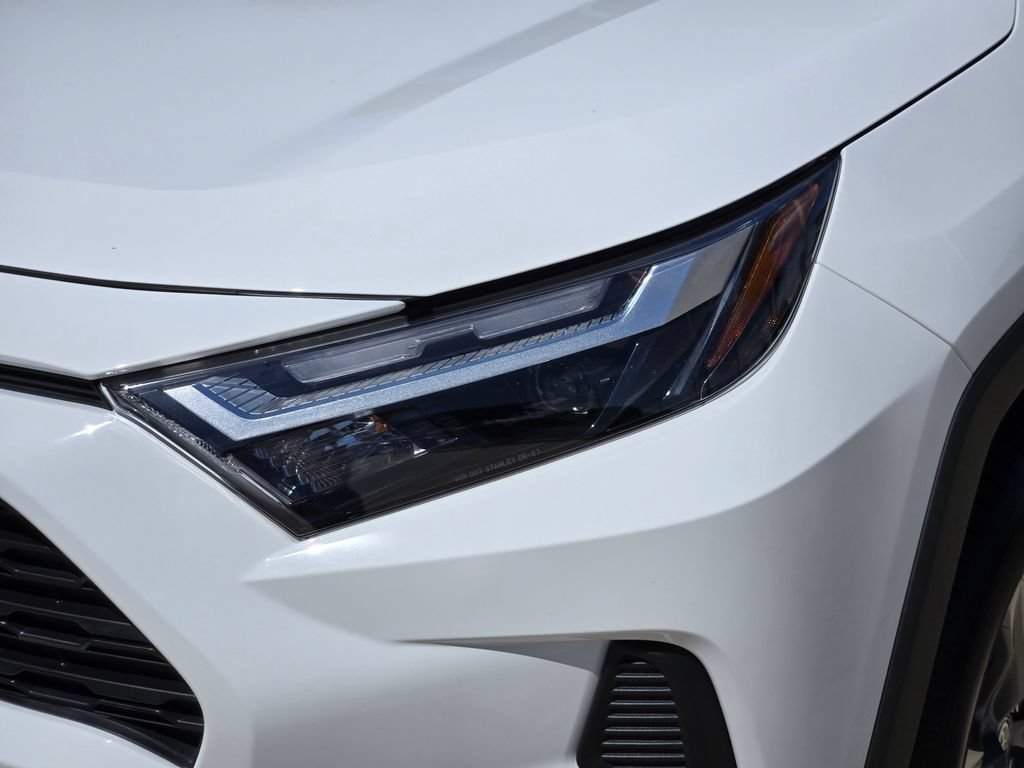 Certified 2024 Toyota RAV4 XLE AWD/4WD image 5