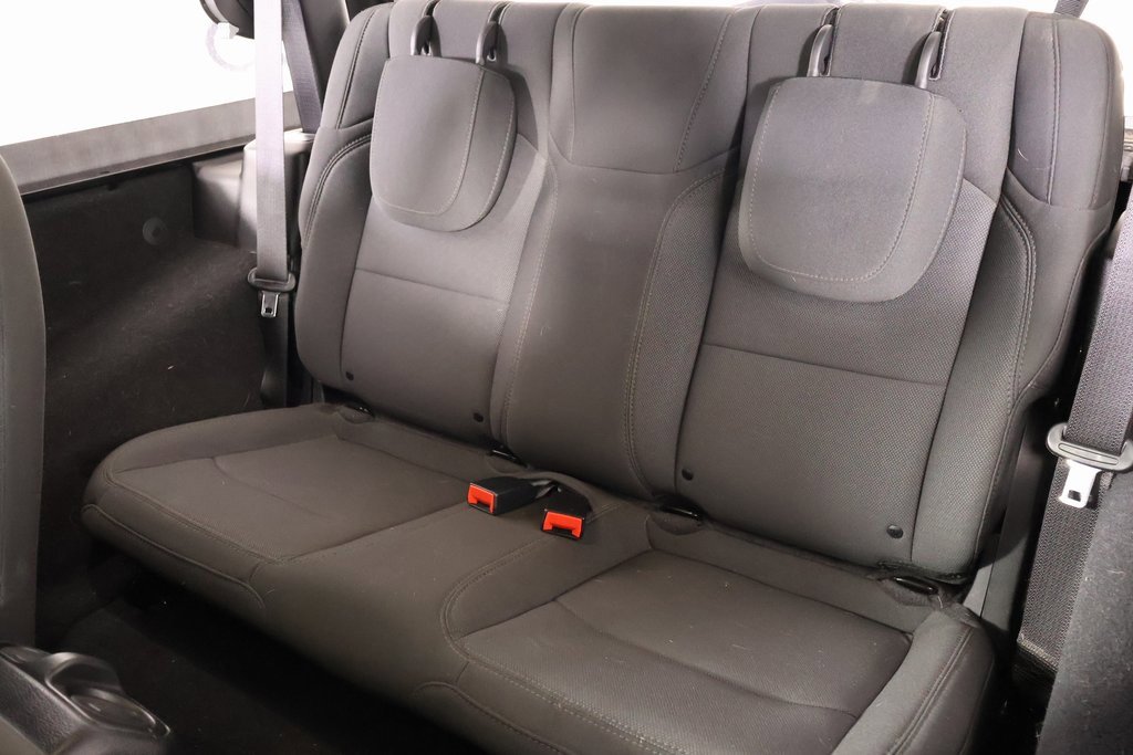 Used 2023 Jeep Wrangler Sport image 11