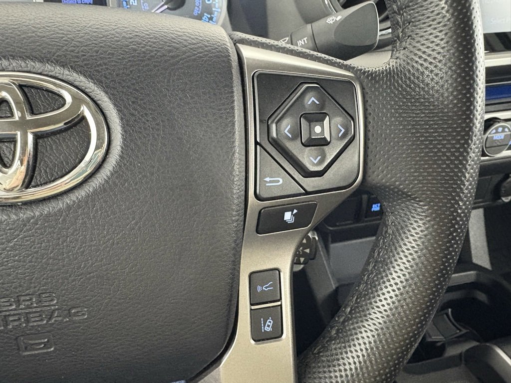 Used 2022 Toyota Tacoma SR5 image 17