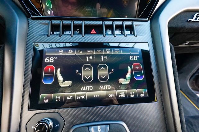Used 2023 Lamborghini Urus Performante image 76