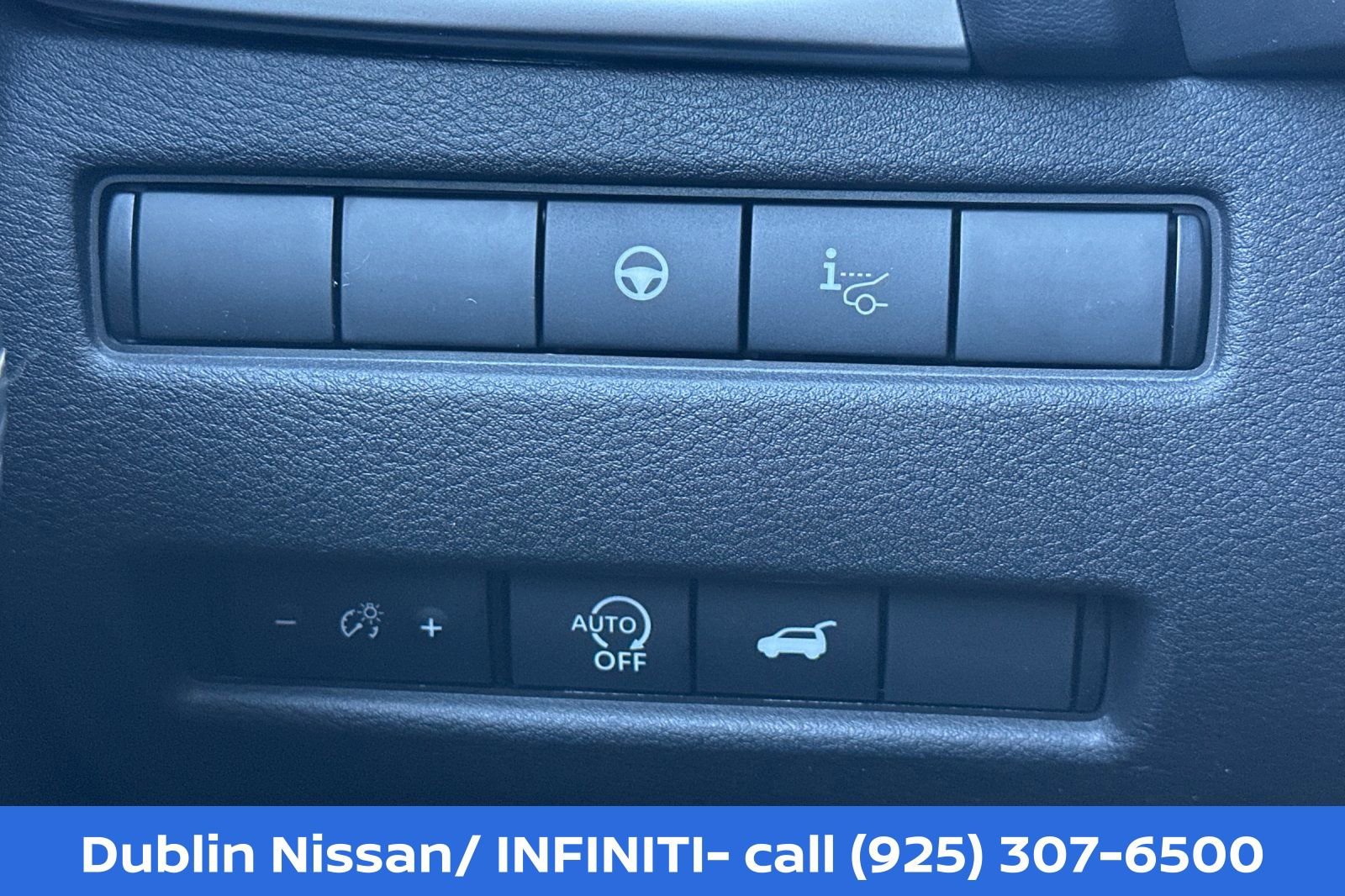 New 2026 Nissan Rogue Platinum w/ Tech Package AWD/4WD image 32