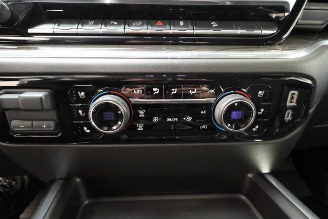 Used 2025 Chevrolet Silverado 2500 LTZ w/ LTZ Premium Package image 18