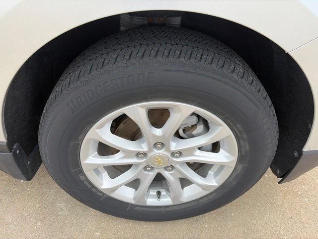 Used 2021 Chevrolet Equinox LS w/ LS Convenience Package AWD/4WD image 54