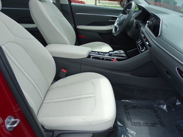 Used 2023 Hyundai Sonata SEL w/ Convenience Package FWD image 19