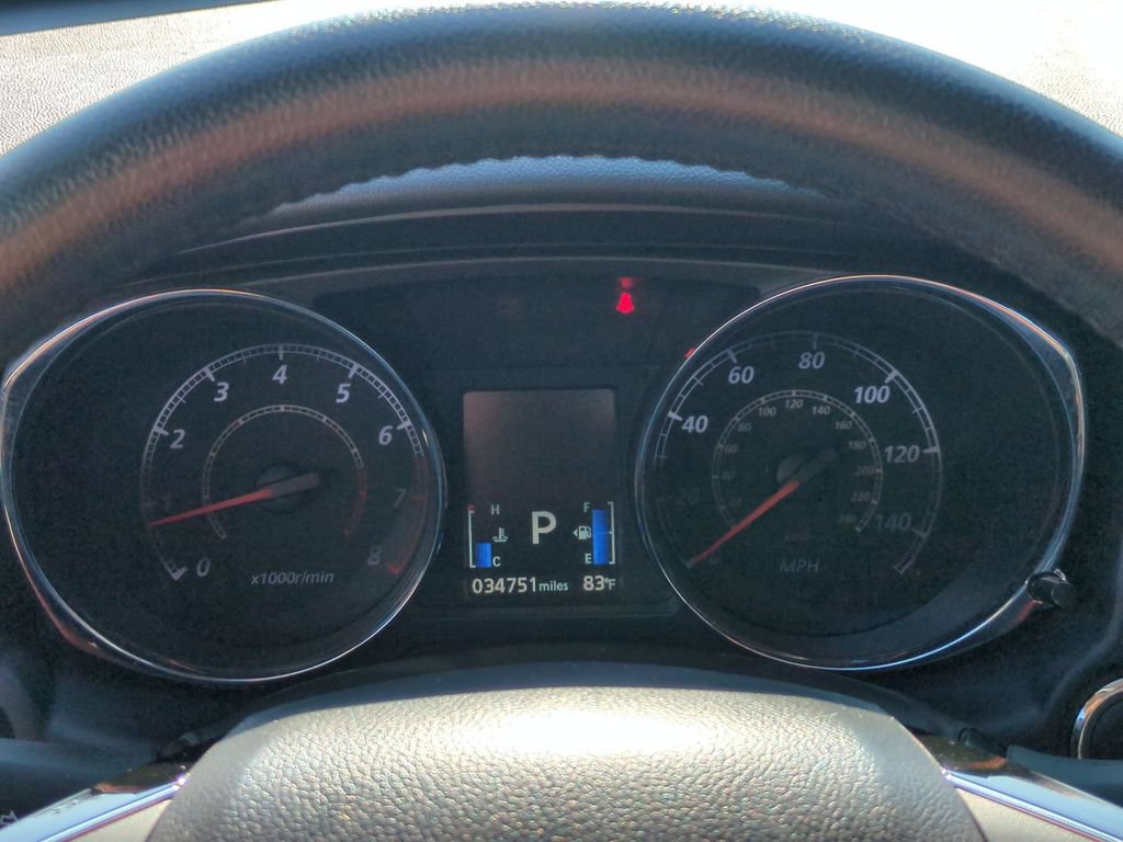 Used 2025 Mitsubishi Outlander Sport SE AWD/4WD image 16