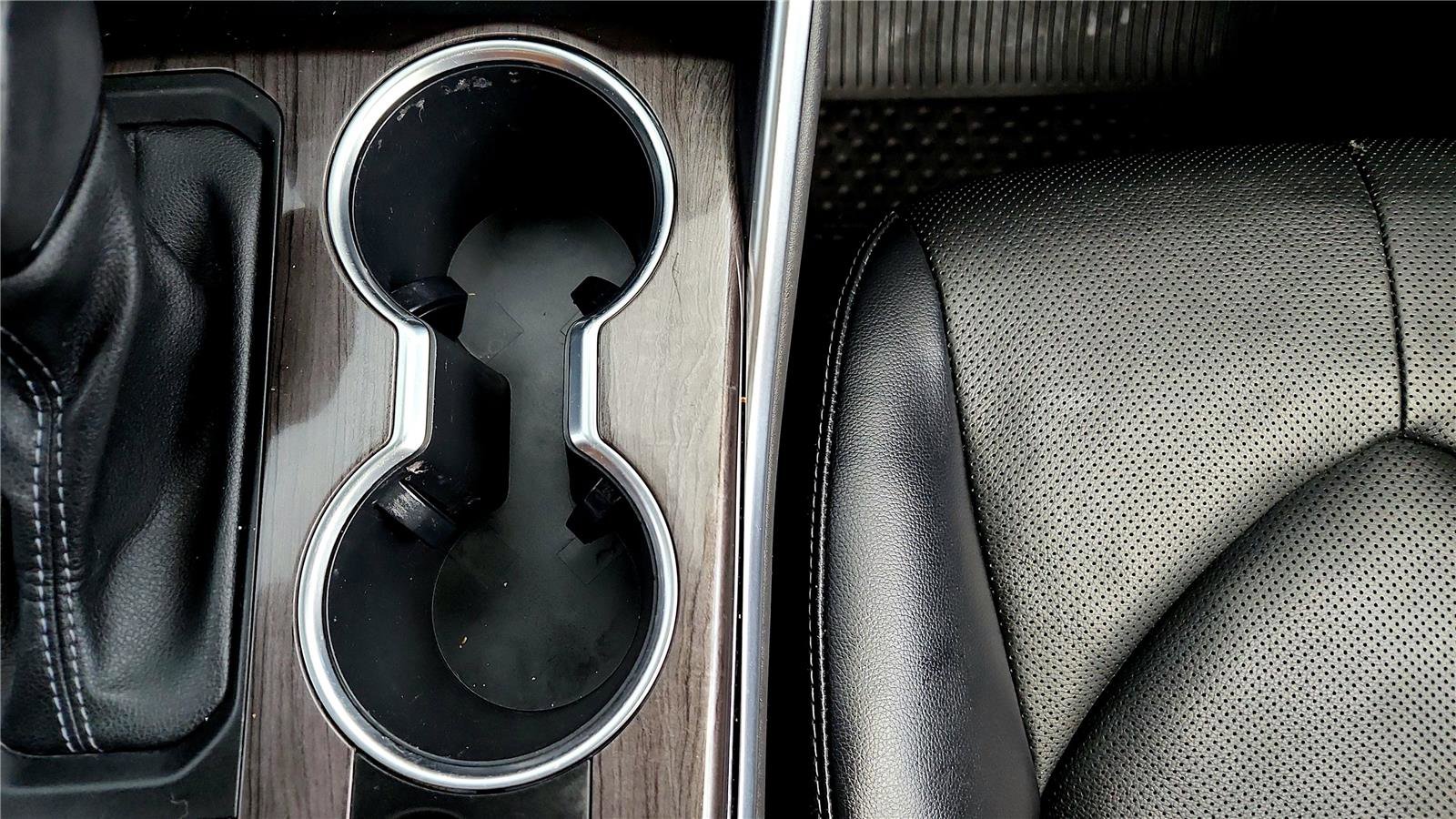 Certified 2022 Toyota Highlander Limited image 36