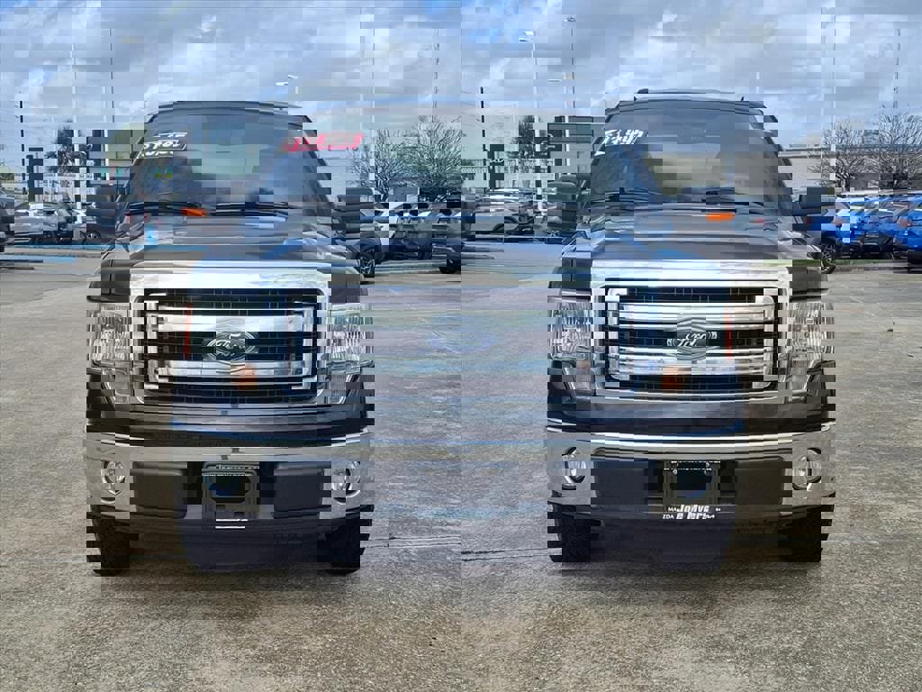 Used 2013 Ford F150 XLT w/ Mid Equipment Group image 25