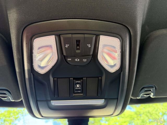 Used 2020 RAM 1500 Big Horn AWD/4WD image 32
