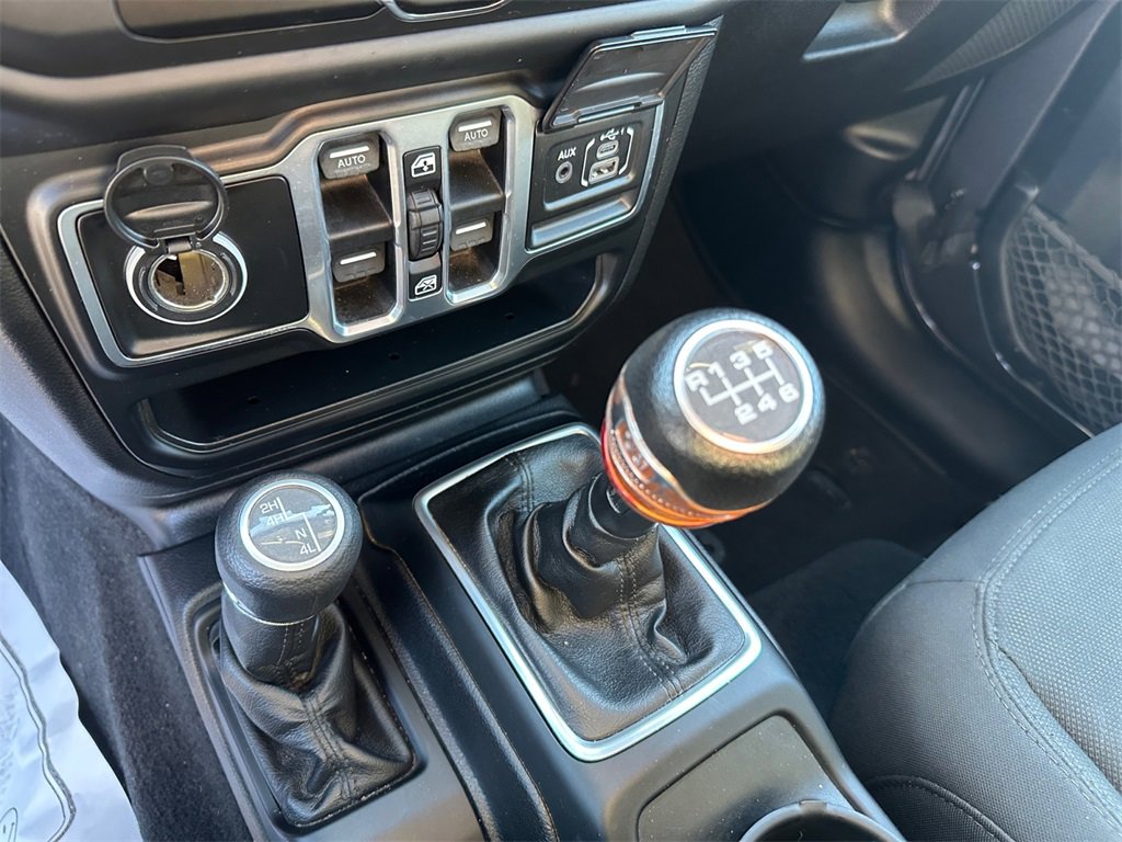 Used 2018 Jeep Wrangler Unlimited Sport S image 28