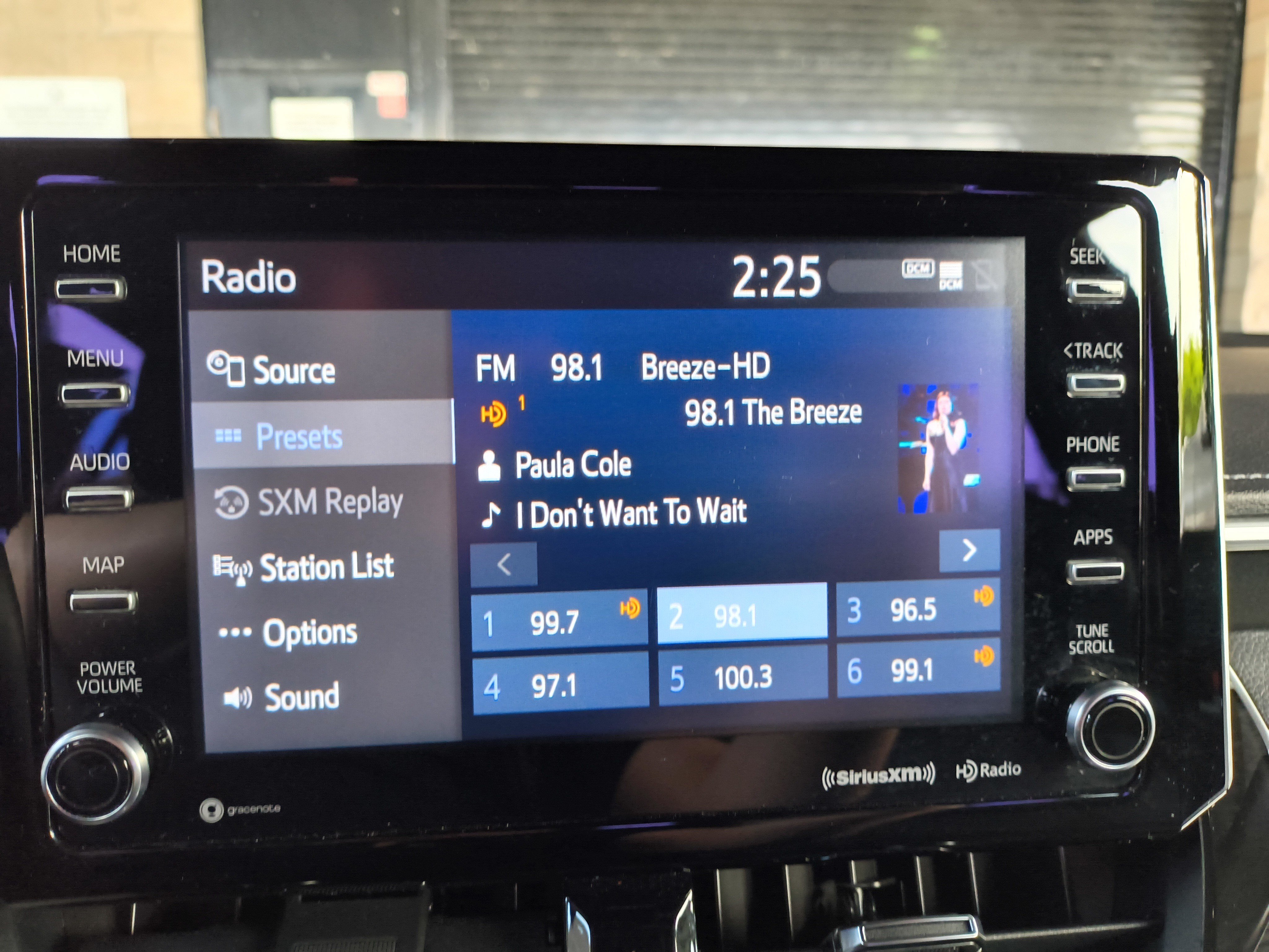 Used 2021 Toyota Corolla XSE FWD image 23