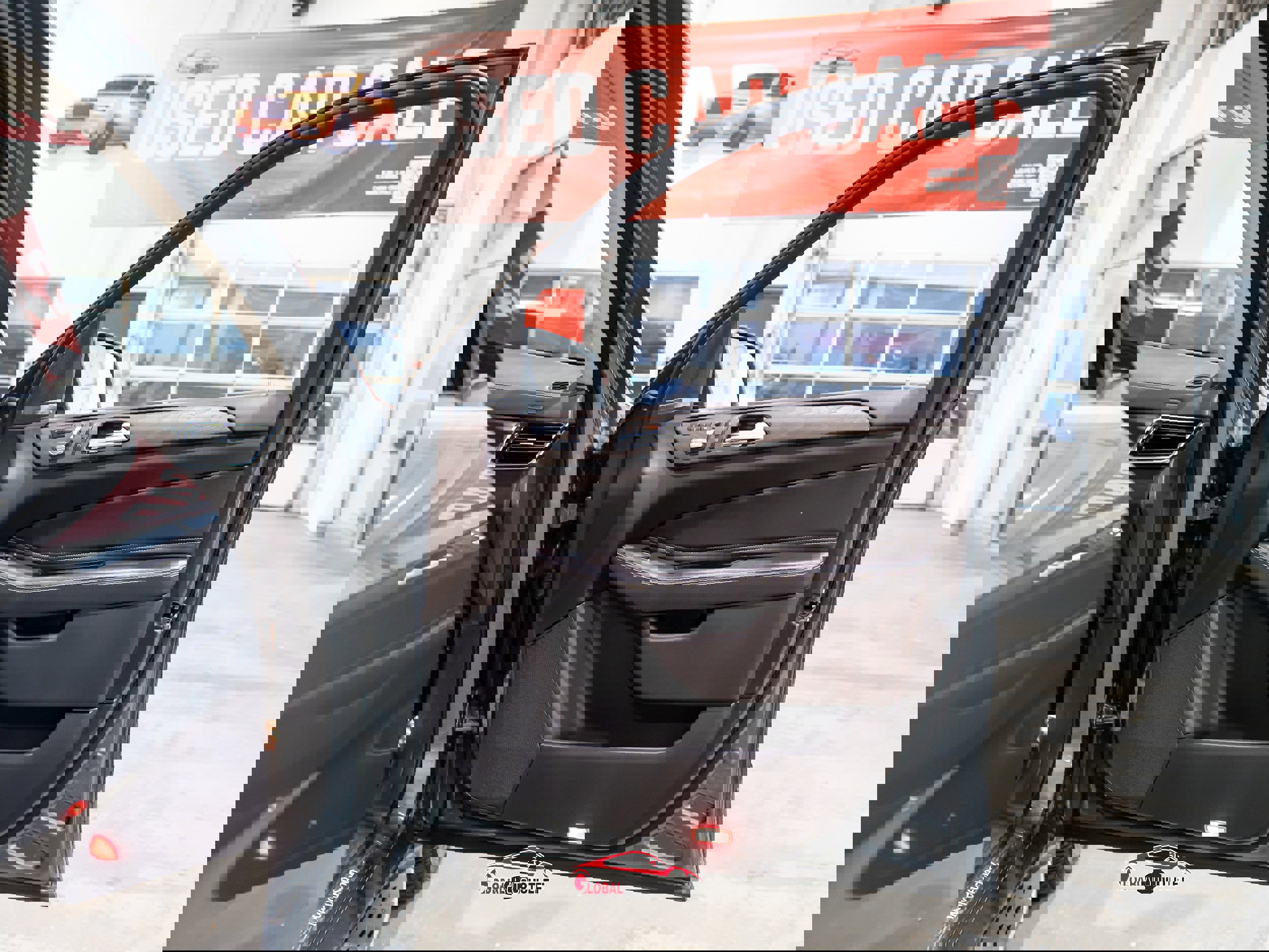 Used 2017 Mercedes-Benz GLS 450 4MATIC w/ Premium Package image 46