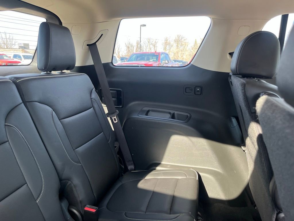 Used 2023 GMC Acadia Denali w/ Trailering Package image 33