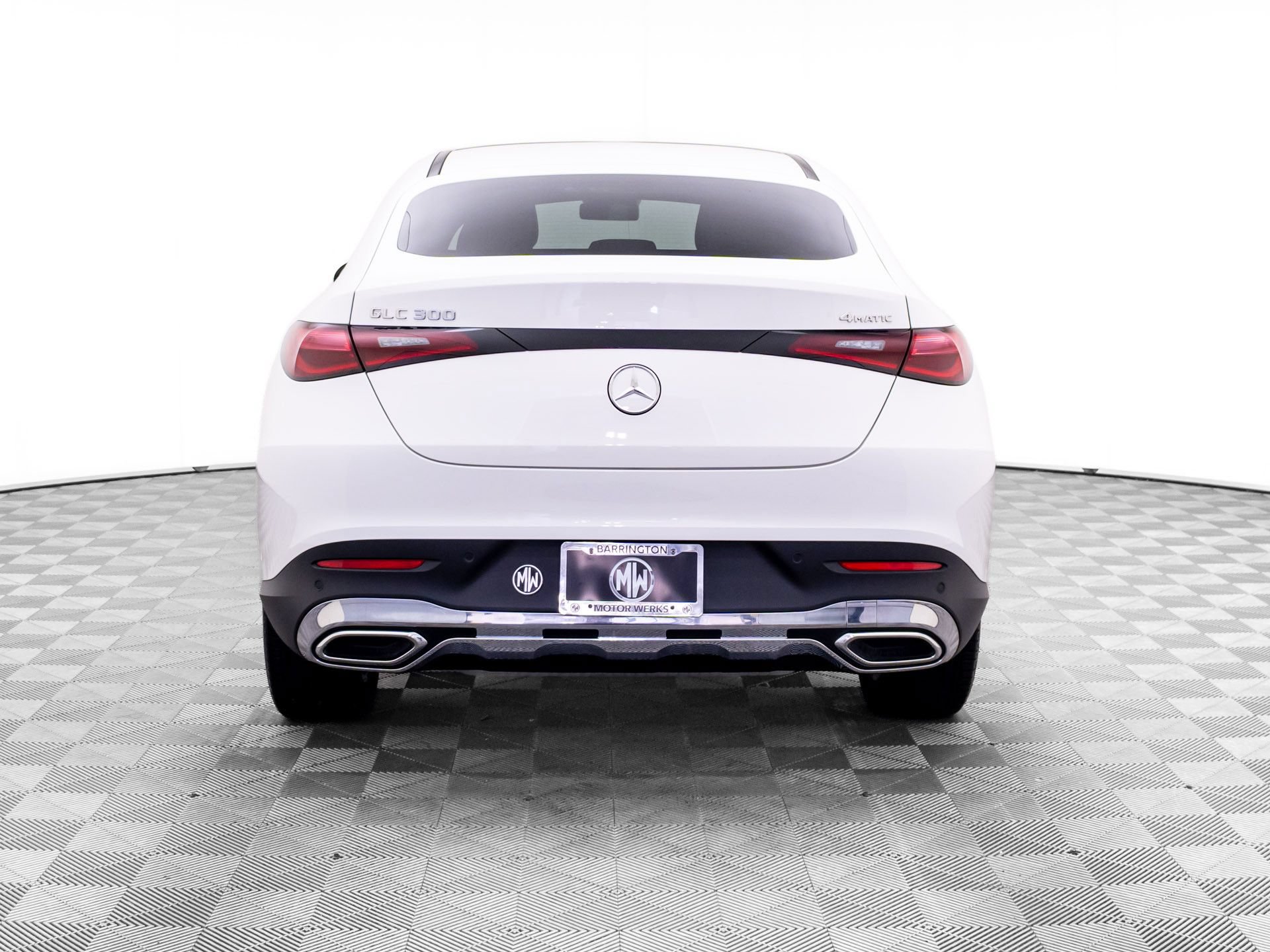Certified 2025 Mercedes-Benz GLC 300 4MATIC image 4