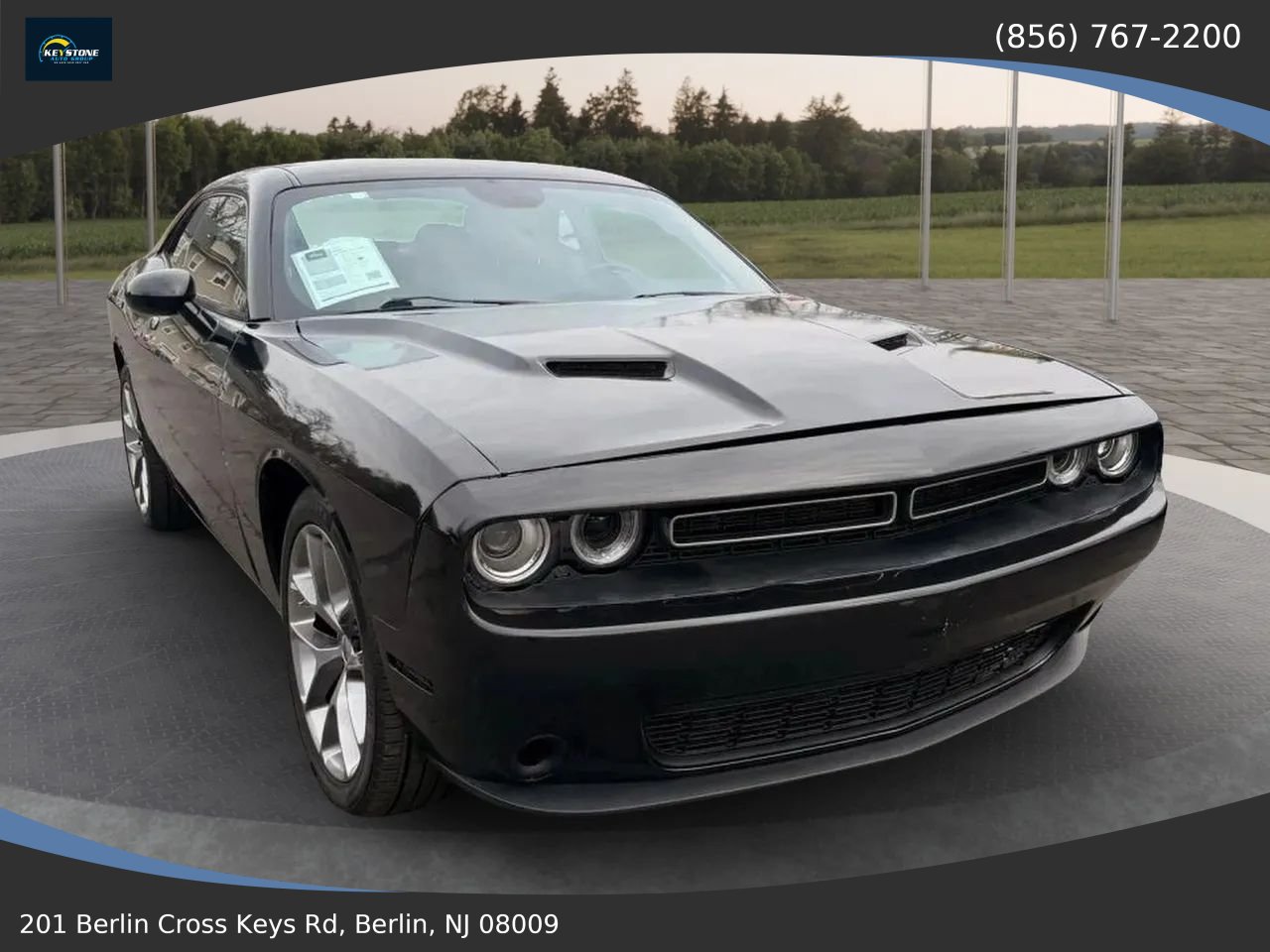 Used 2015 Dodge Challenger SXT