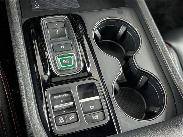 Used 2023 Honda Pilot TrailSport image 12