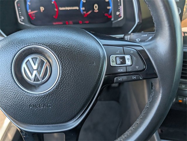 Used 2019 Volkswagen Jetta SEL w/ Cold Weather Package image 16