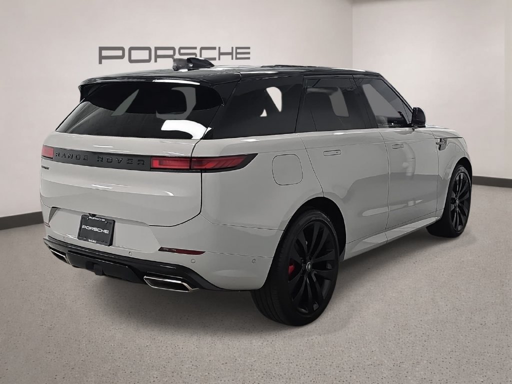 Used 2025 Land Rover Range Rover Sport Dynamic SE AWD/4WD image 7