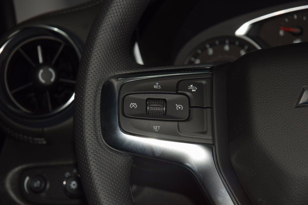 New 2026 Chevrolet Blazer LT w/ Convenience Package FWD image 35